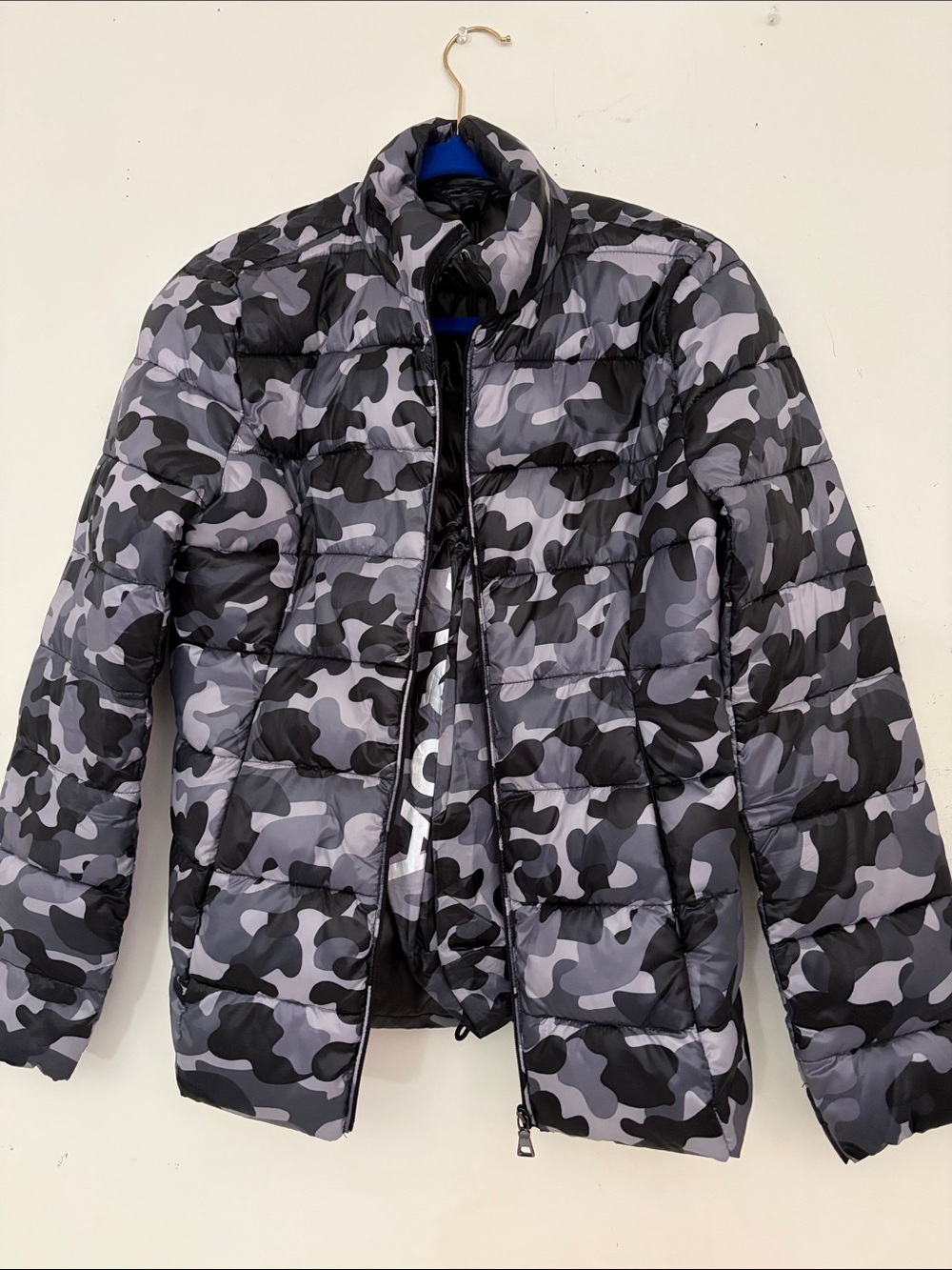 Aqua packable Black & Gray Camouflage Puffer Jacket
